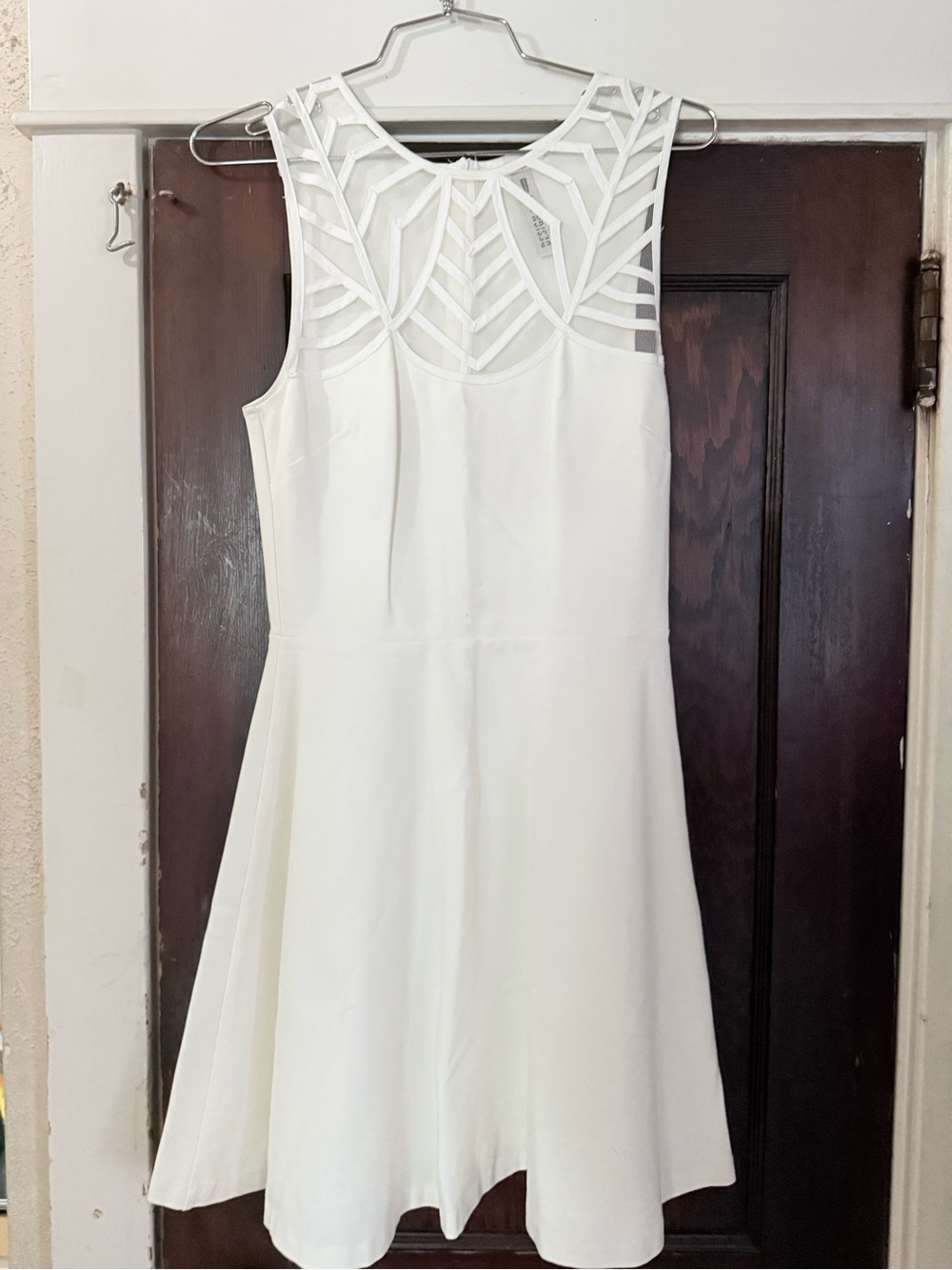 Design Lab - Lord & Taylor - White Sleeveless Fit & Flare Dress w/Geometric Top